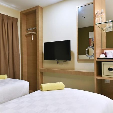 Hotel Mornington Bukit Permata Lumut Kültér fotó