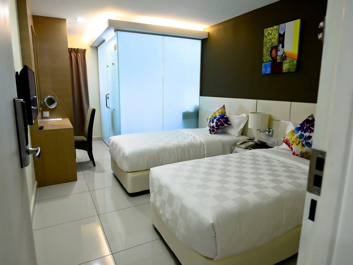 Hotel Mornington Bukit Permata Lumut Kültér fotó