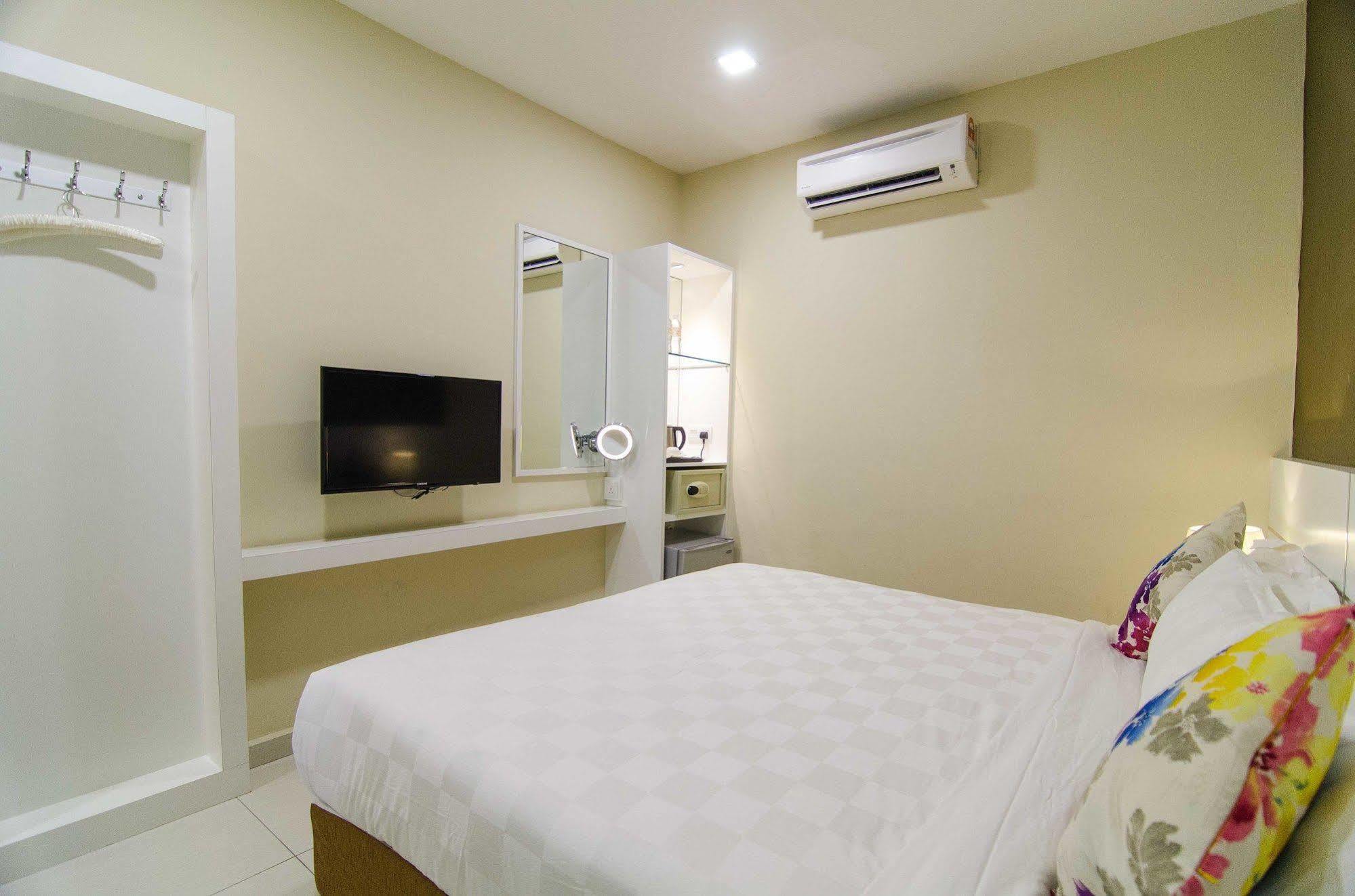 Hotel Mornington Bukit Permata Lumut Kültér fotó